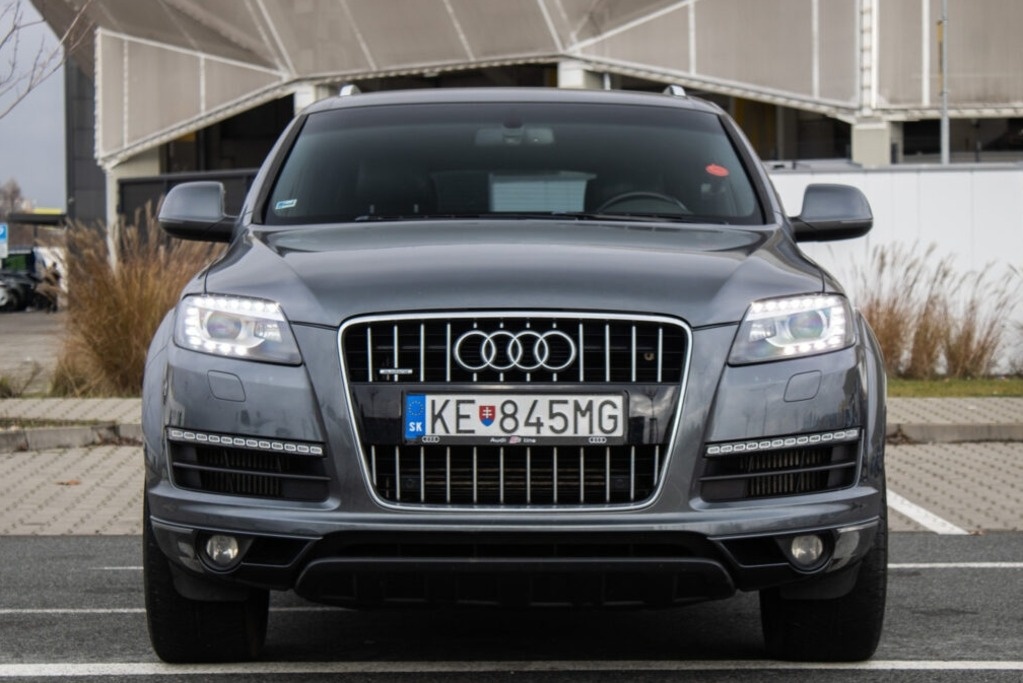 Audi Q7 3.0 TDI quattro Tiptronic S-line (2011) - 2