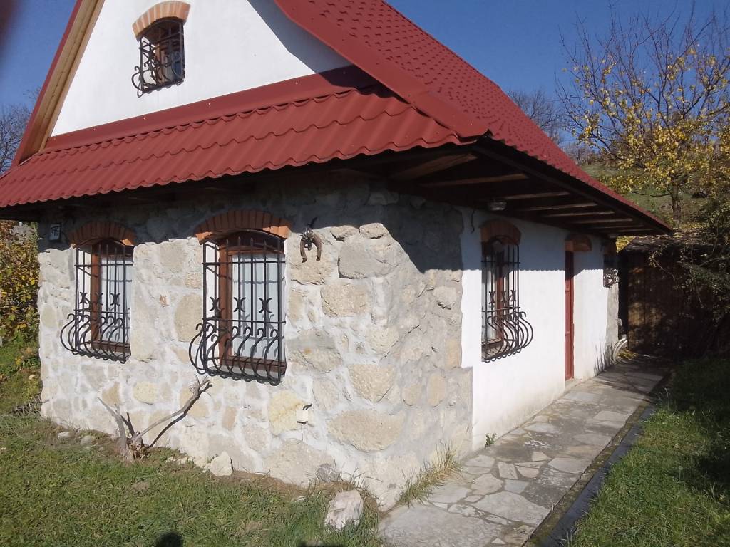 Štýlový rekreačný domček Levice - 2
