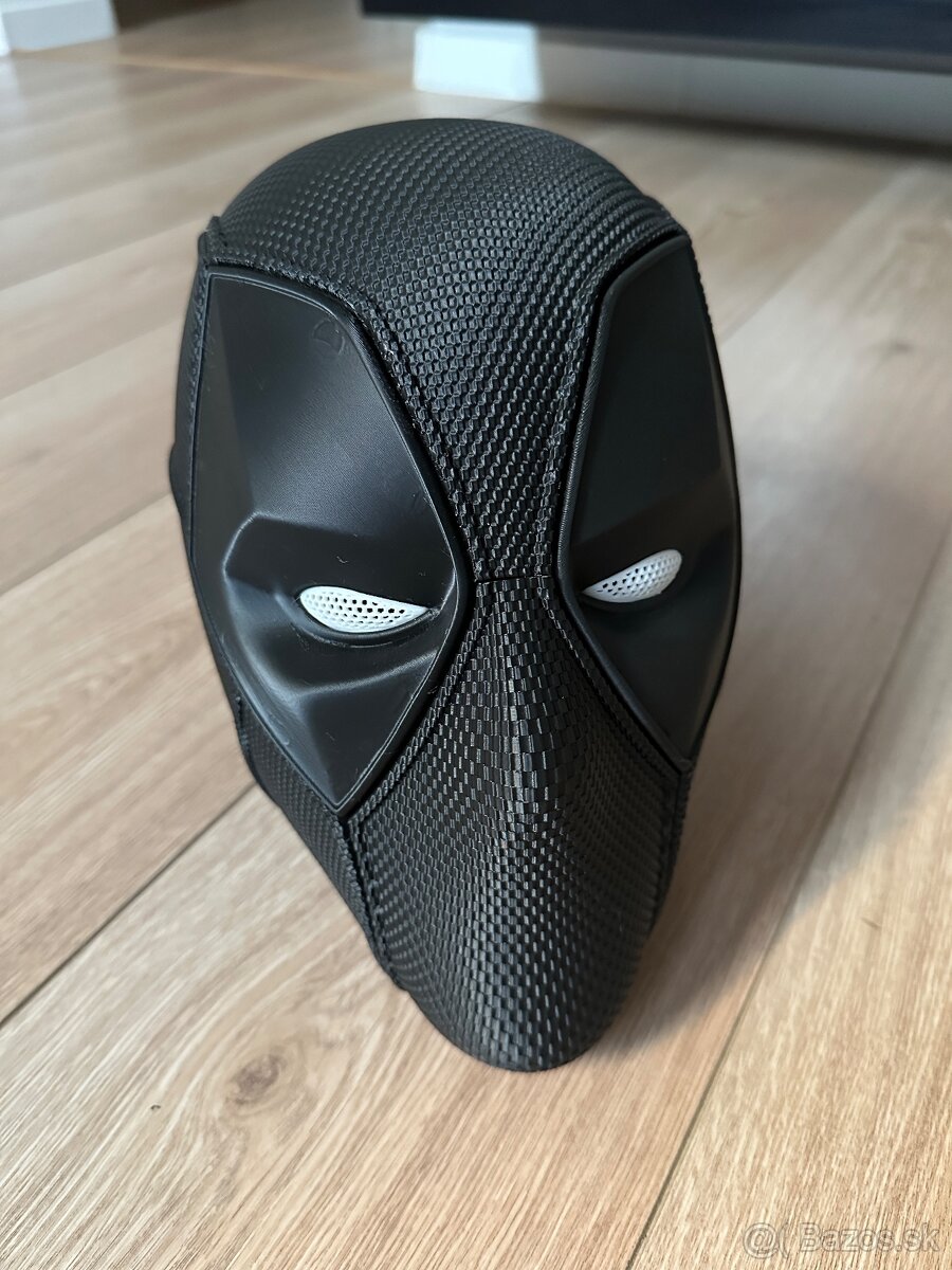 EXKLUZÍVNA čierna Deadpool maska - 2
