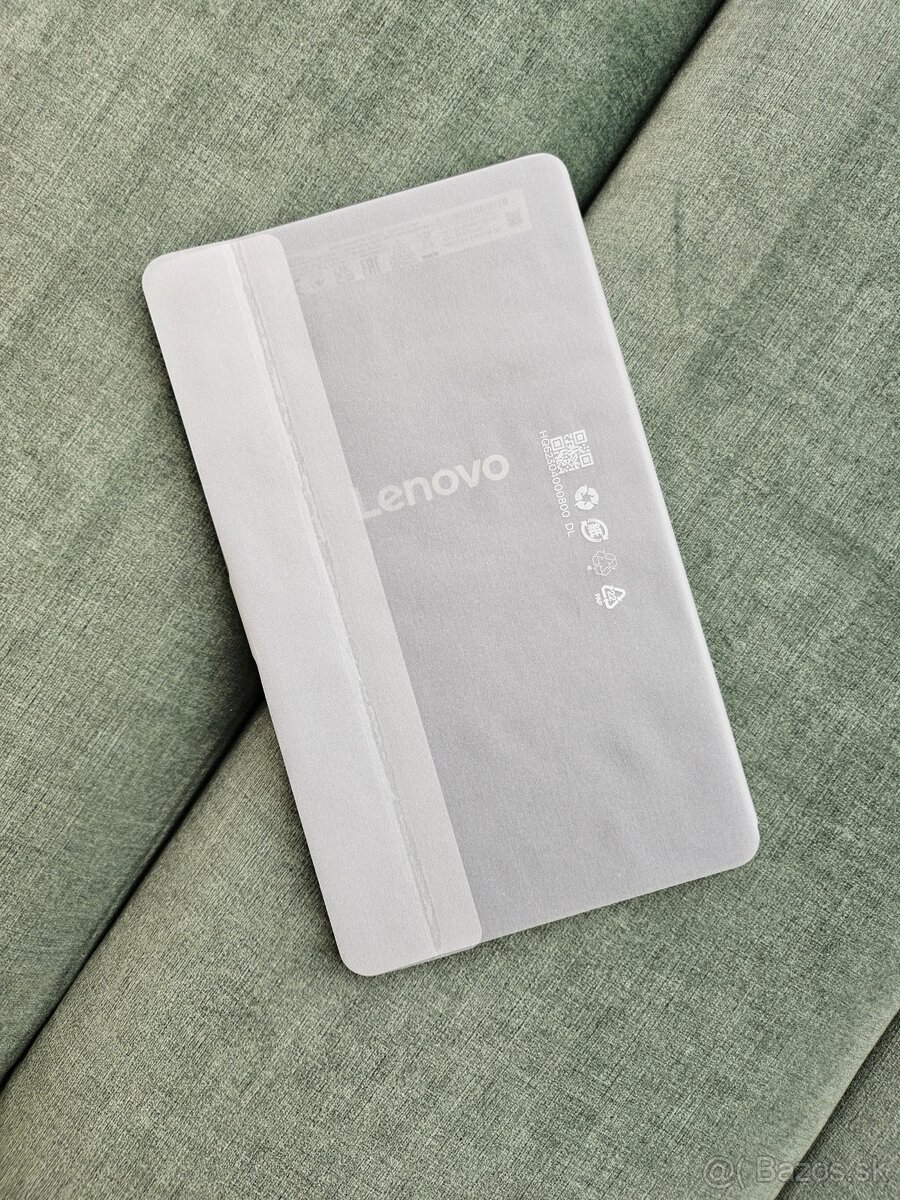 Lenovo Tab One 4/64GB LTE Luna Grey - 2