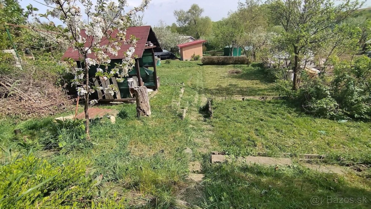 PREDAJ záhrada Poltár - 2