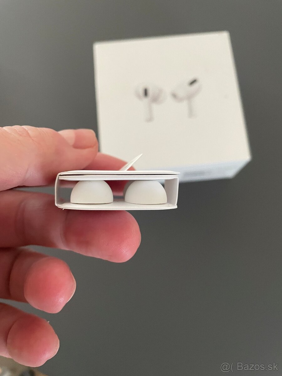 AirPods Pro 1 - 2