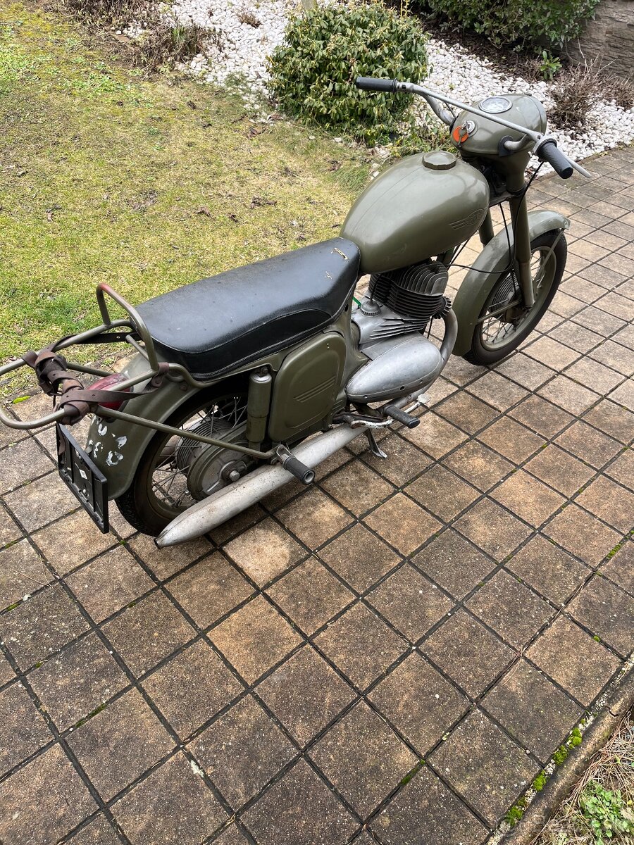 Jawa 350 vojenská - 2