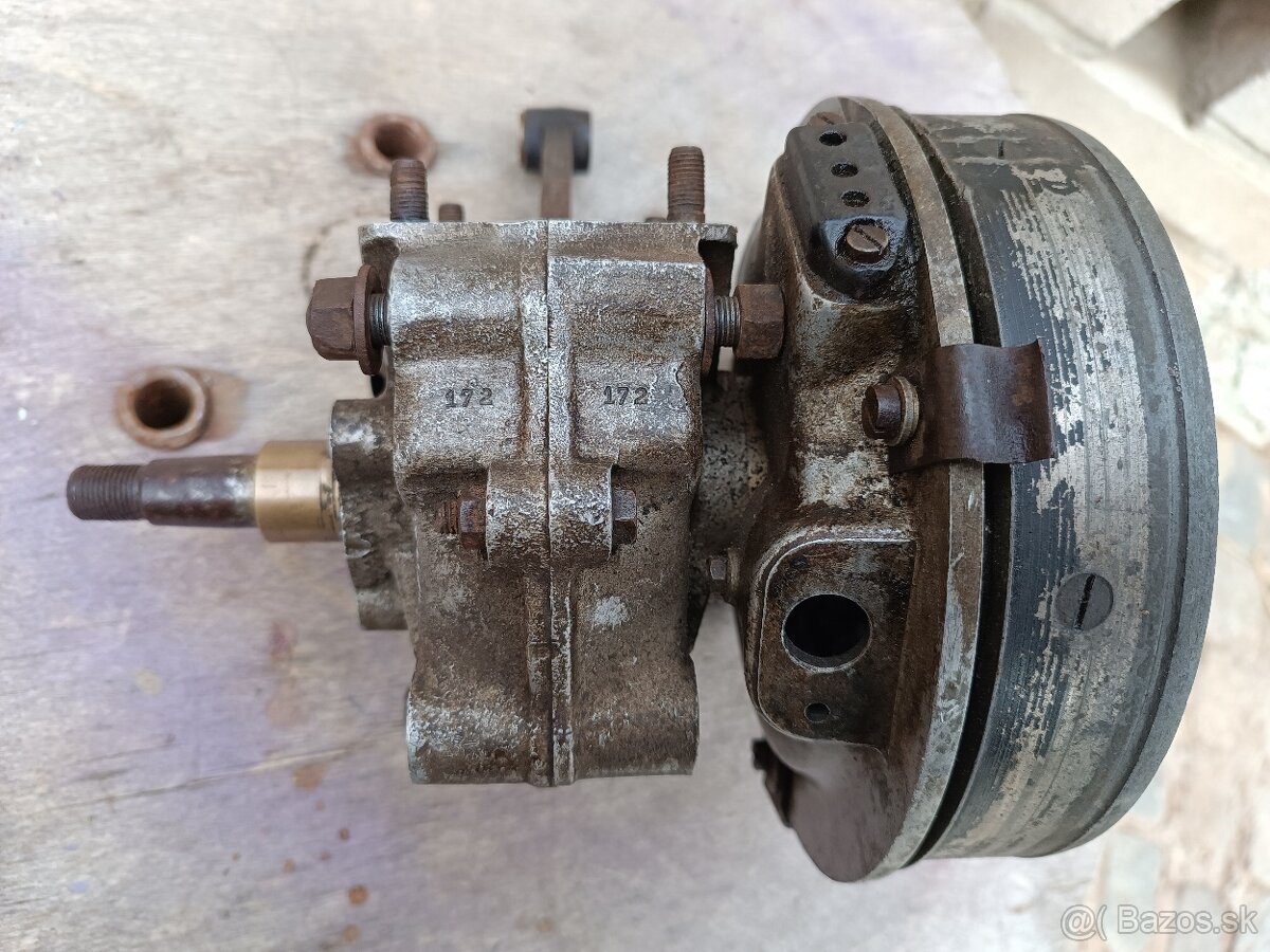 Jawa speciál - polomotor - 2