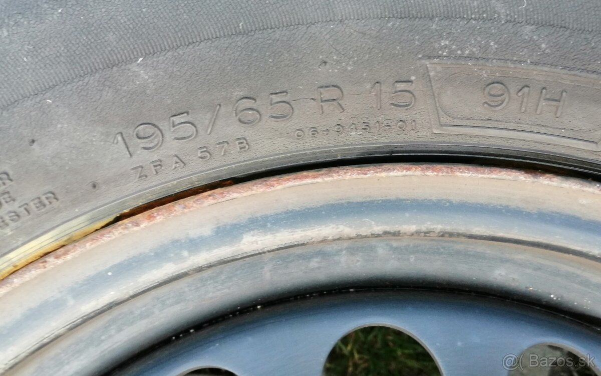 Predám rezervu 195/55 R15 škoda octavia II - 2