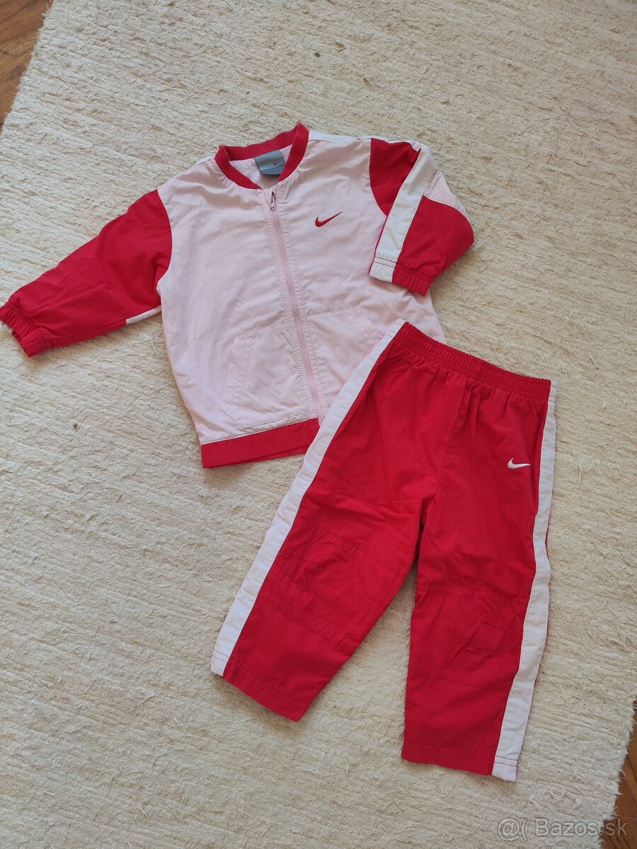 Nike športová súprava + legíny - 2