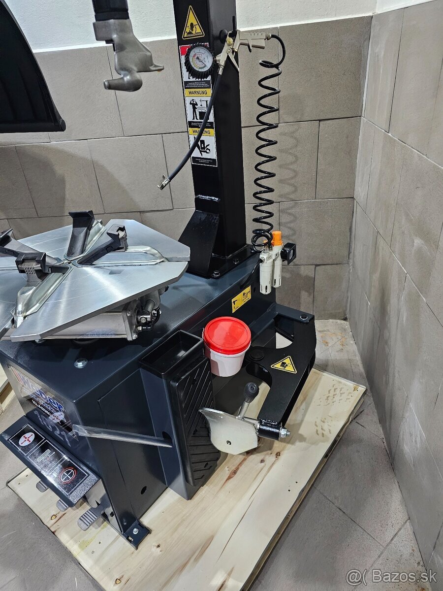 Pneuservisný set VYVAŽOVAČKA + PREZÚVAČKA - 2