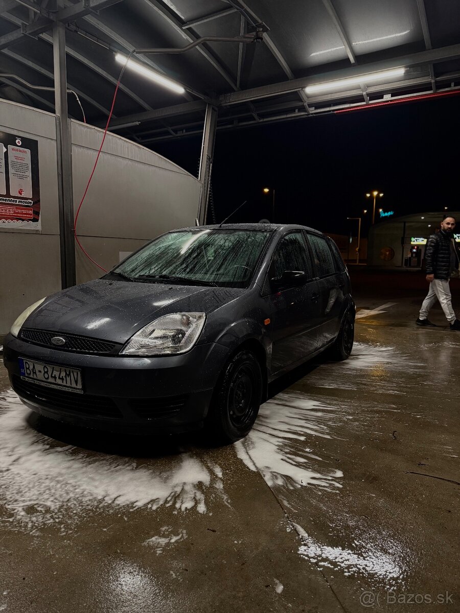 Ford fiesta - 2