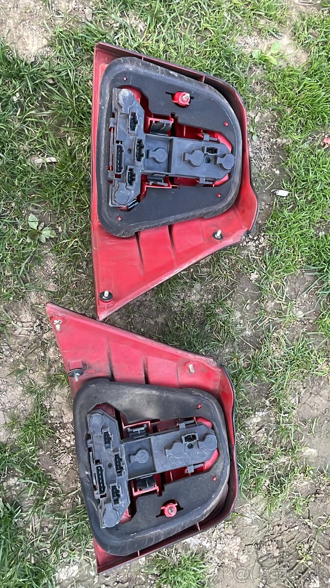Zadne svetla golf 4 - 2