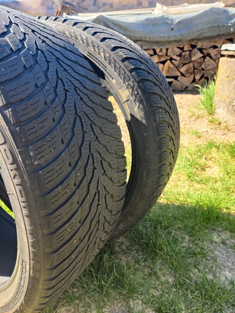 Pneumatiky Nokian 235/40 r19 - 2