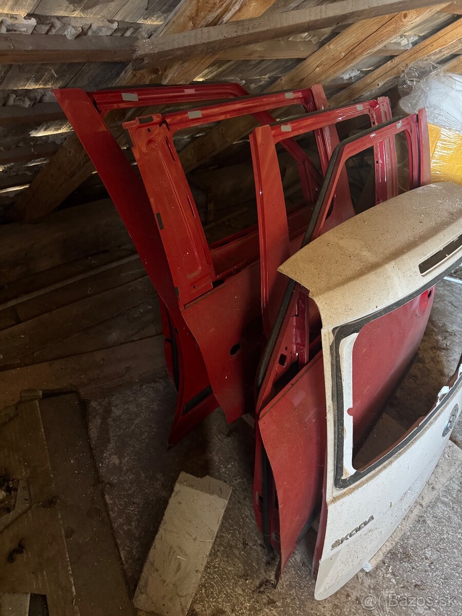 Predám dvere na Škoda Yeti - 2