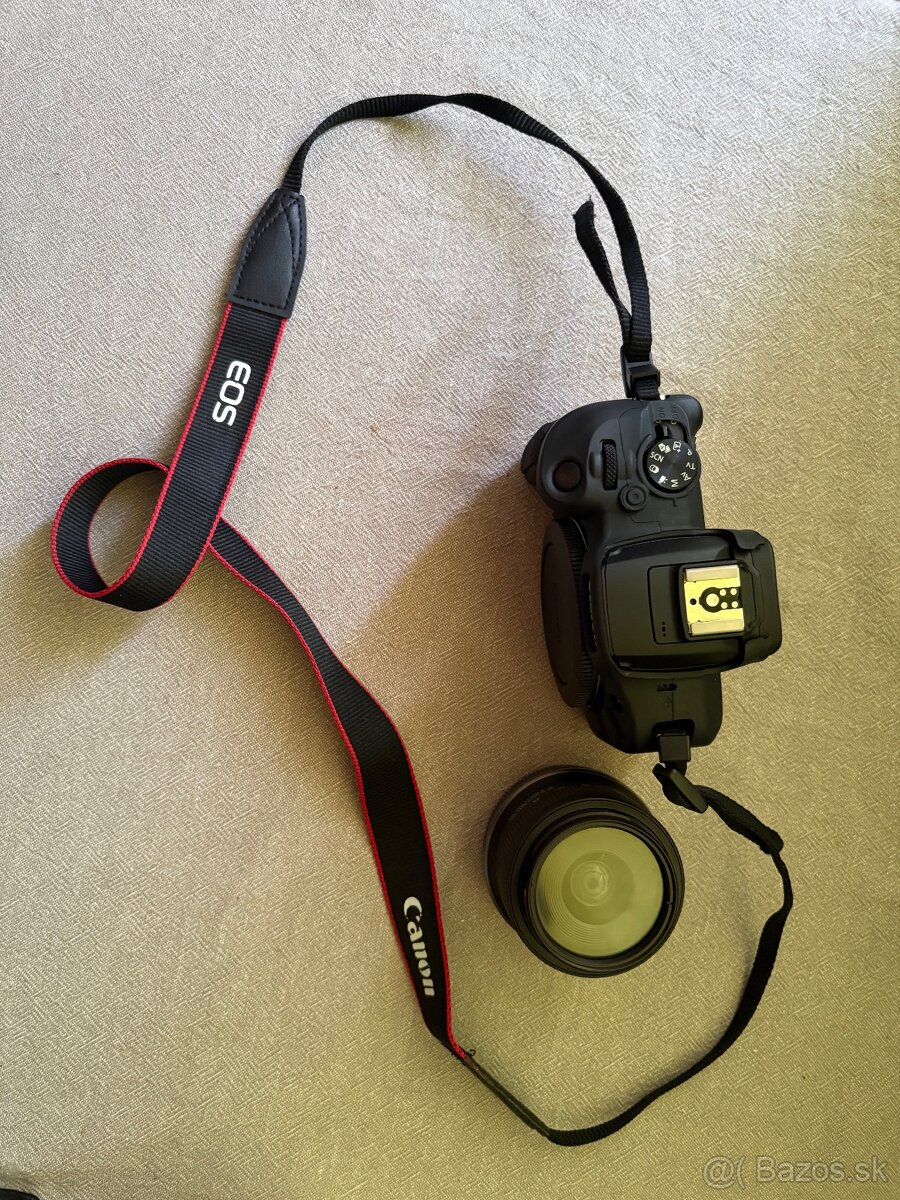 Canon eos R100 na predaj. - 2