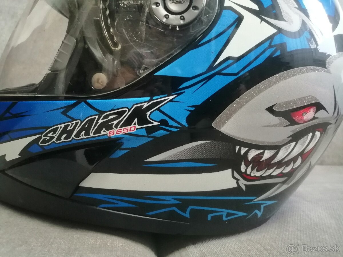 SHARK - 2