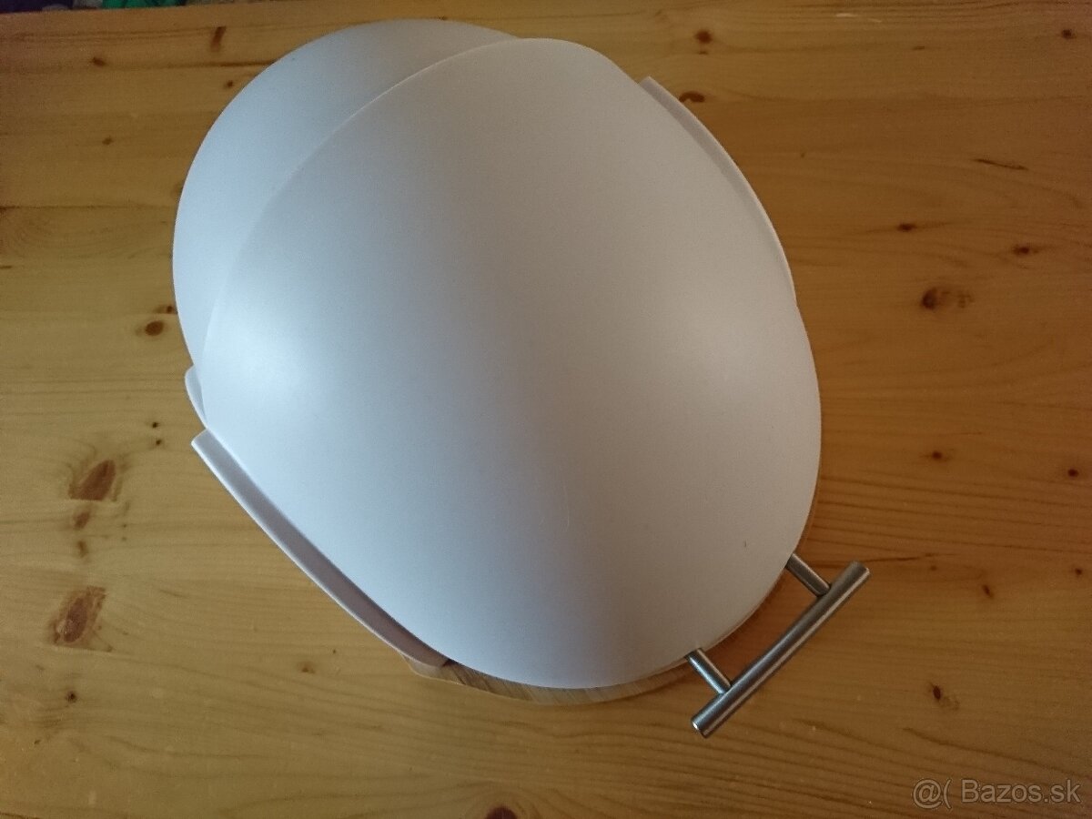 Moderný biely chlebník s bambusovým drevom - 2