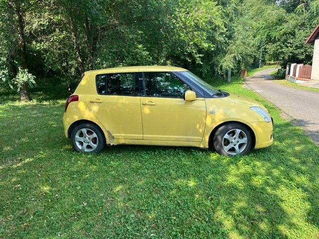 Suzuki SWIFT, 1.3 benzín, s klímou - 2