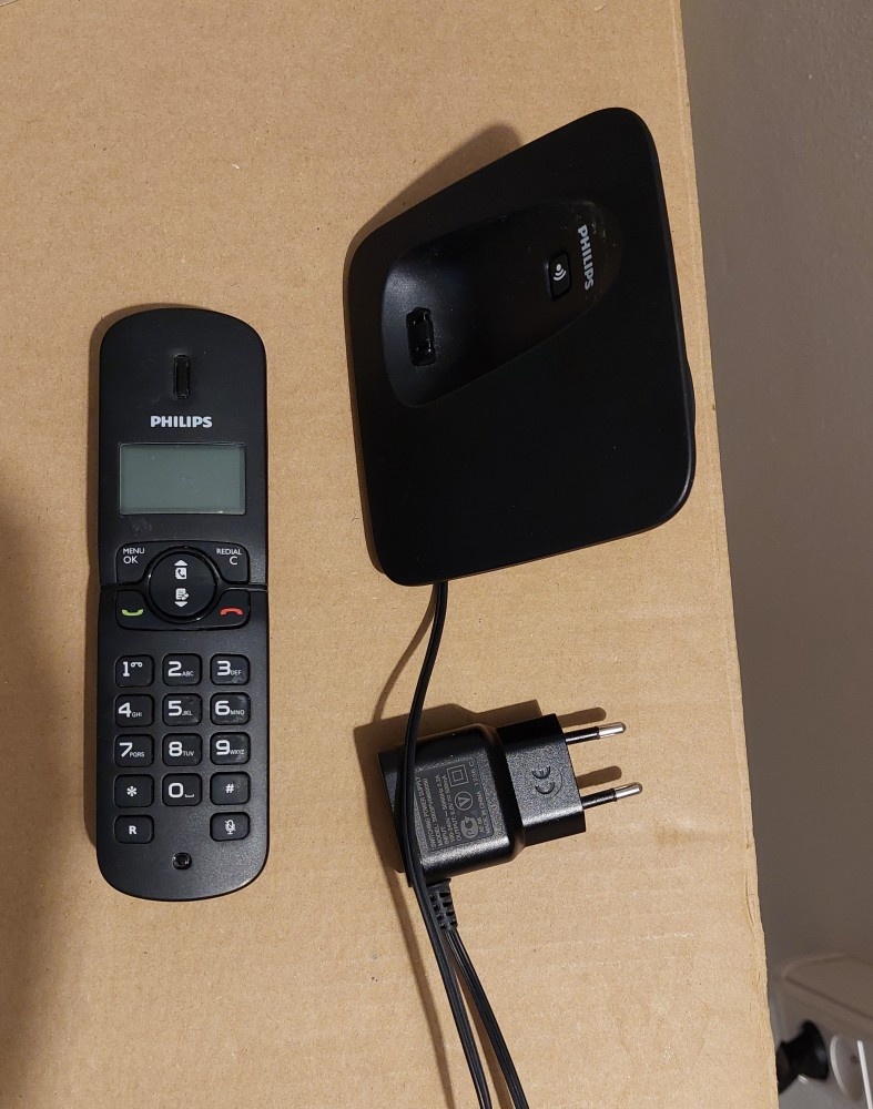 Predám bezdrôtový telefón Philips CD180 - 2