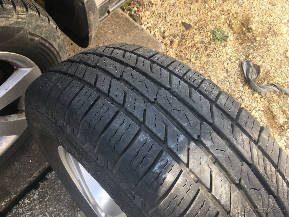 Hyundai Santa Fe R16 - 2