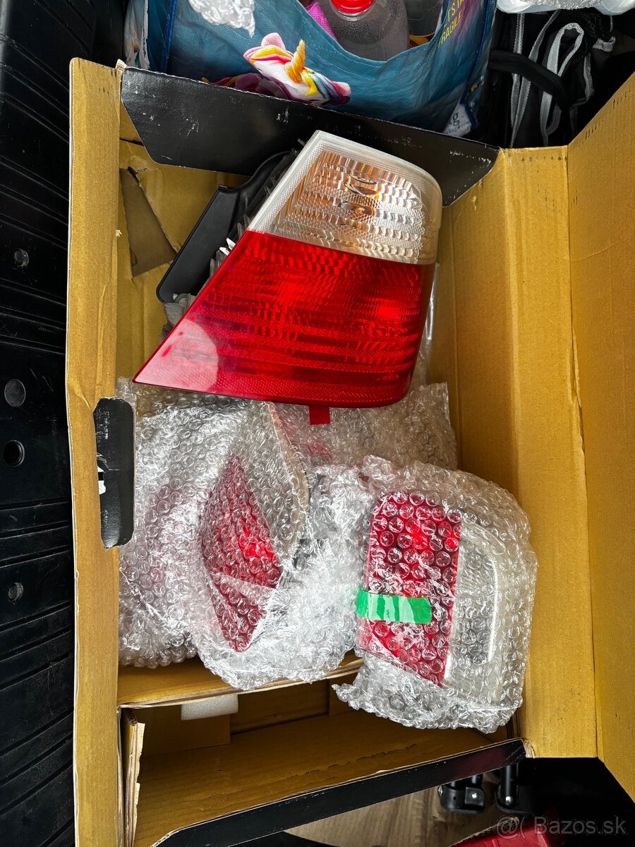 Zadné svetlá do BMW e46 coupe - 2