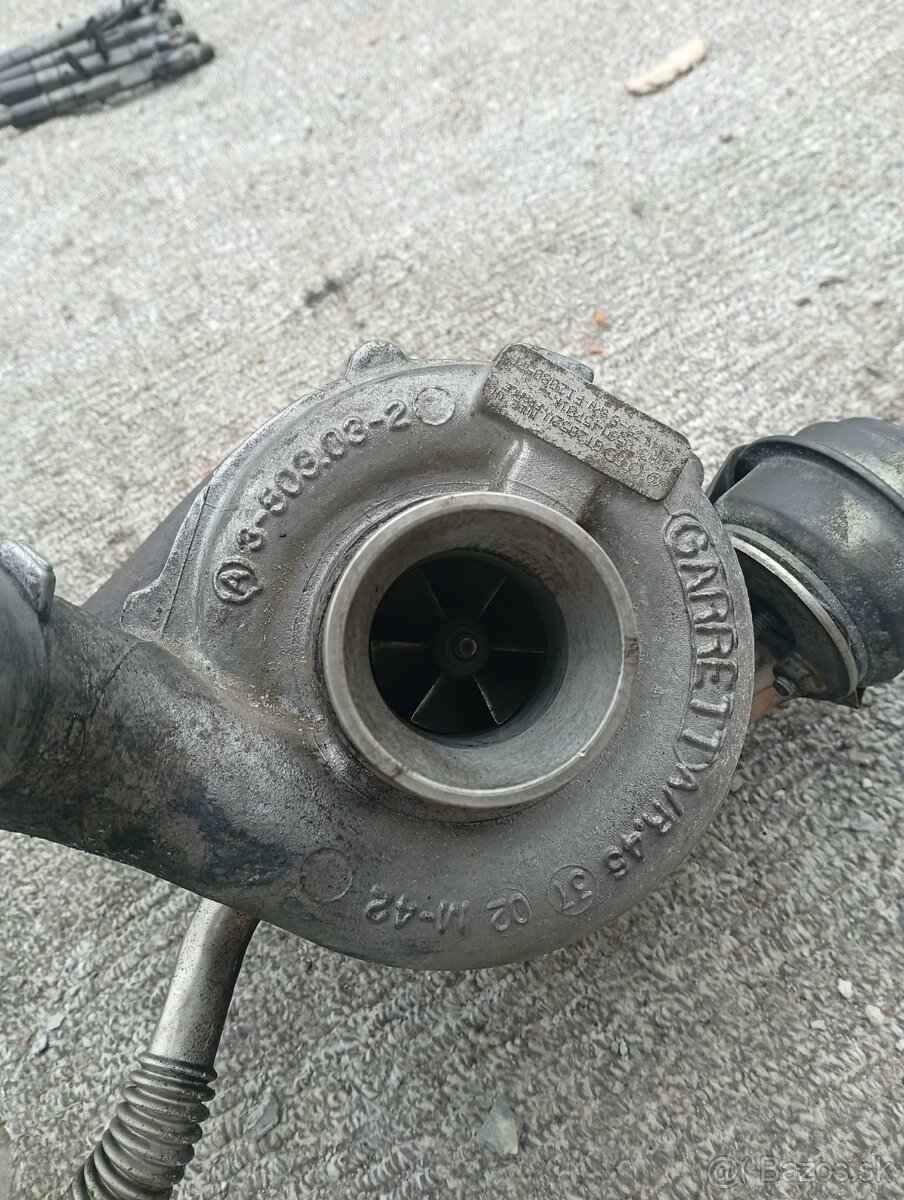 Vstreky Audi A4B6 2.5tdi 132KW V6 - 2