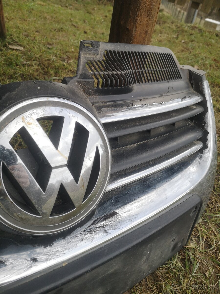 Vw golf 5 predná maska - 2