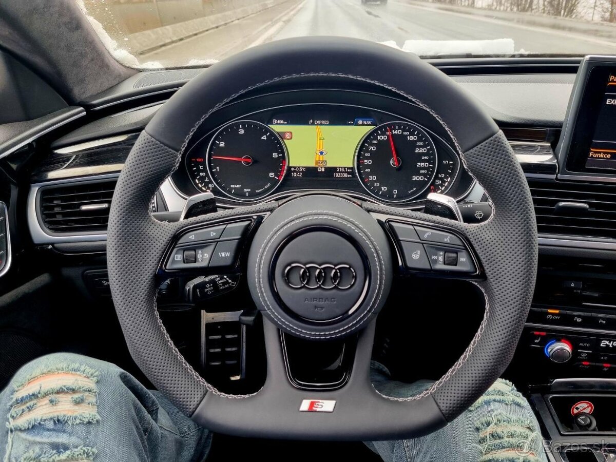 AUDI VYHRIEVANÝ EXCLUSIVE KOŽENÝ VOLANT - 2