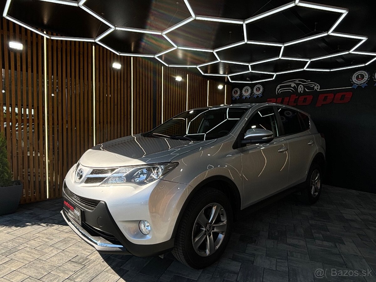 Toyota RAV4 2.0 l D-4D Active - 2