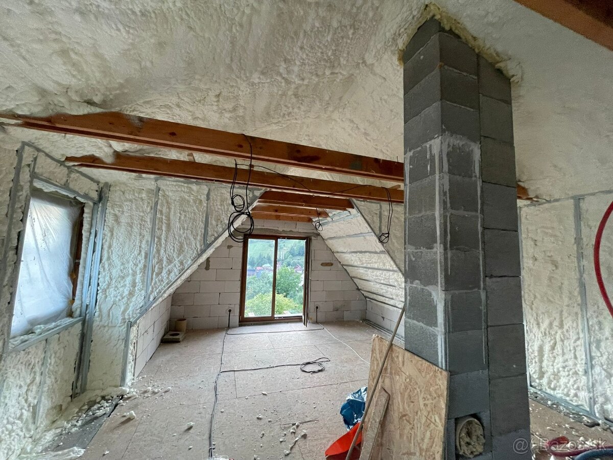 PRÉMIOVÁ STRIEKANÁ PUR IZOLÁCIA – RÝCHLO, ÚČINNE, SPOĽAHLIVO - 2