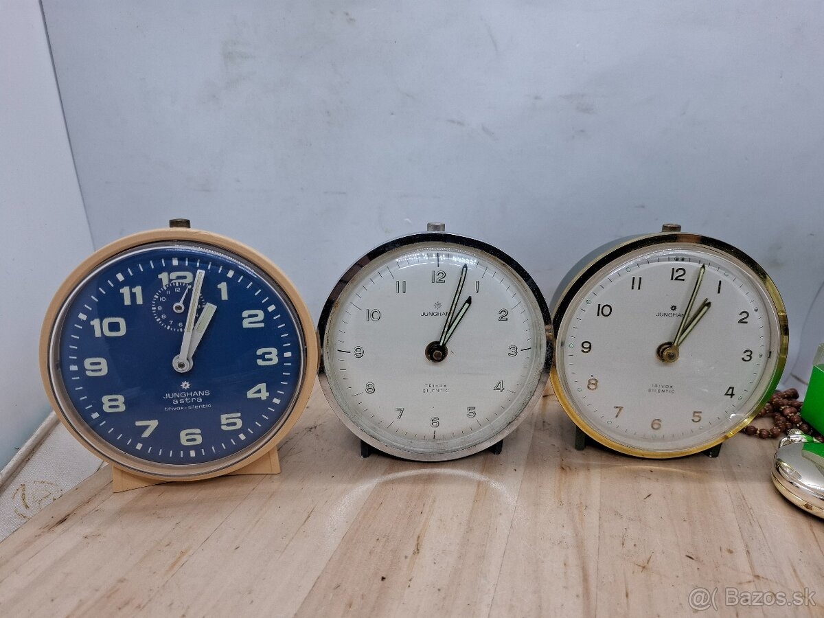 Predám funkčné budíky JUNGHANS Trivox 22€ kus s predzvánaním - 2