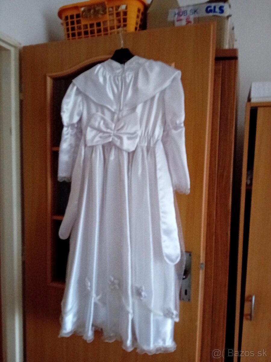 Predám šaty na prvé prijímanie za 15 eur č.140 - 2