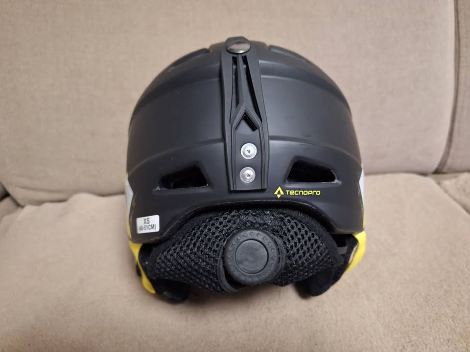 Lyžiarské prilby - 2