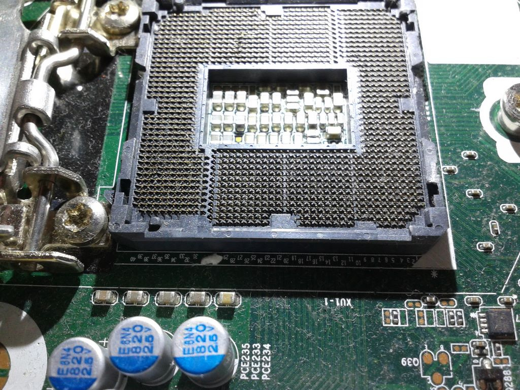 1151 dosku skylake napanajie 4+6pin len na 12v - 2