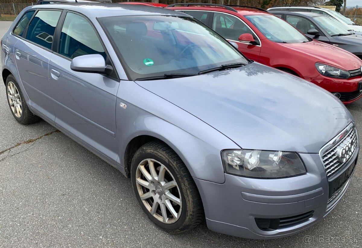 AUDI A3 SPORTBACK 8P 1.6FSI - 2