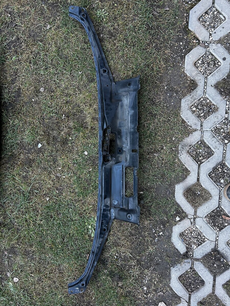 Predné čelo Fabia 1 - 2