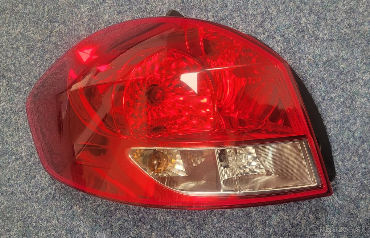 Zadne svetlo CLIO III - 2
