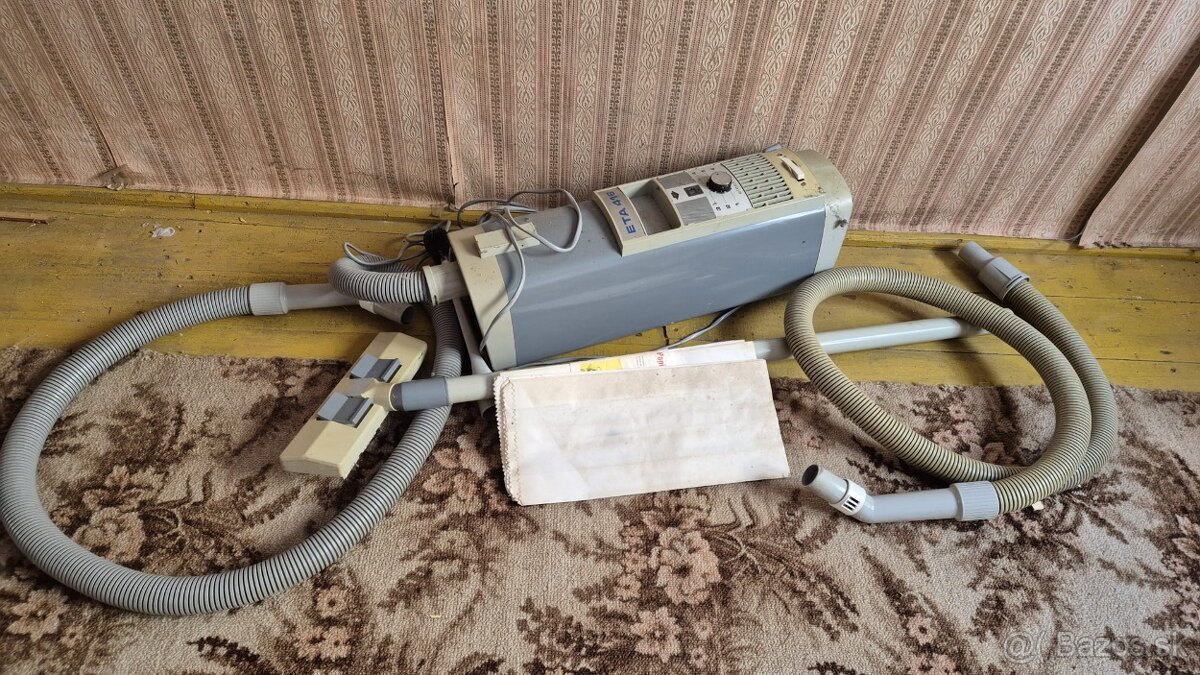 Retro vysávac ETA 418 - 2