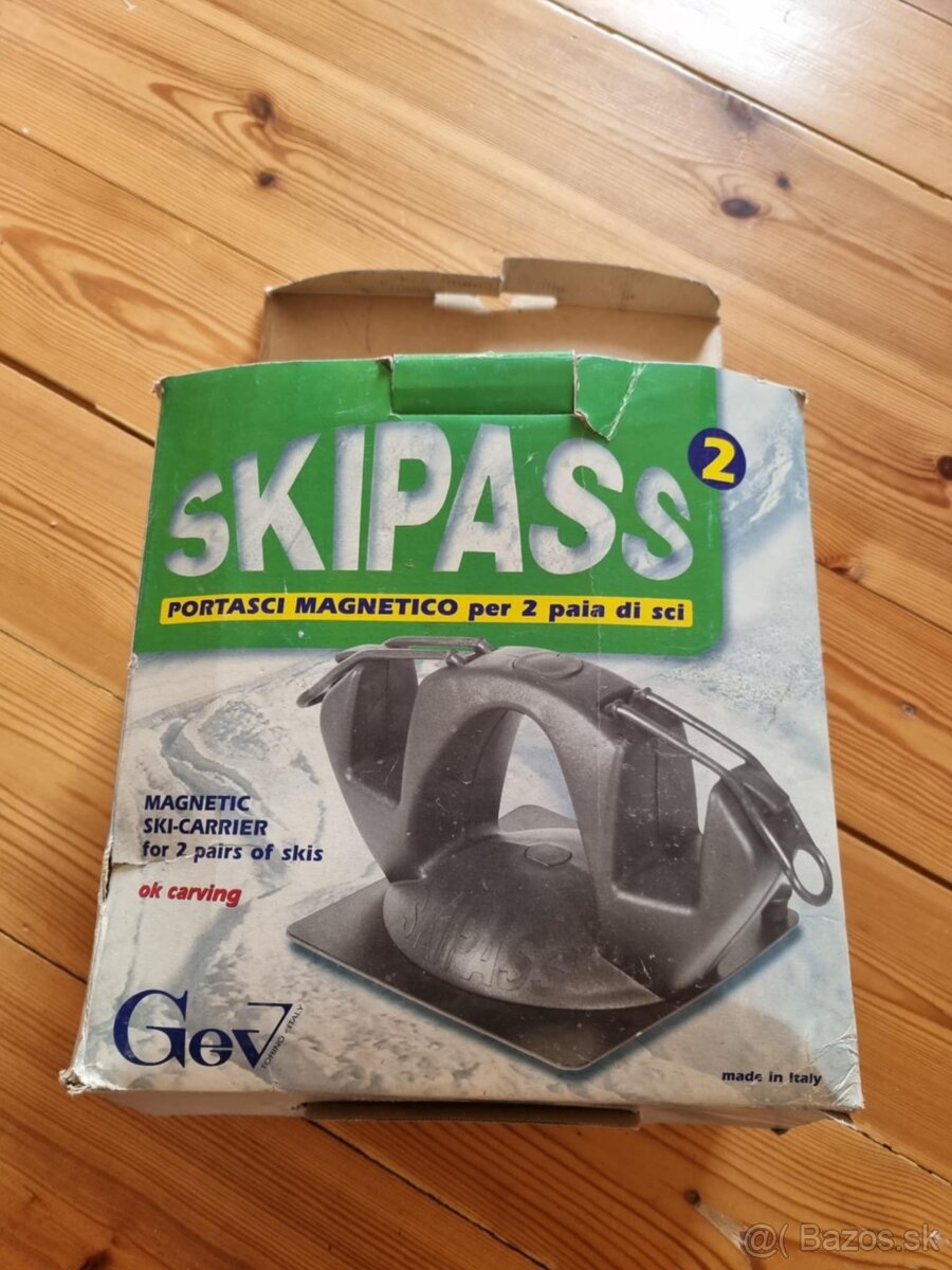 Magnetický držiak lyží - 2