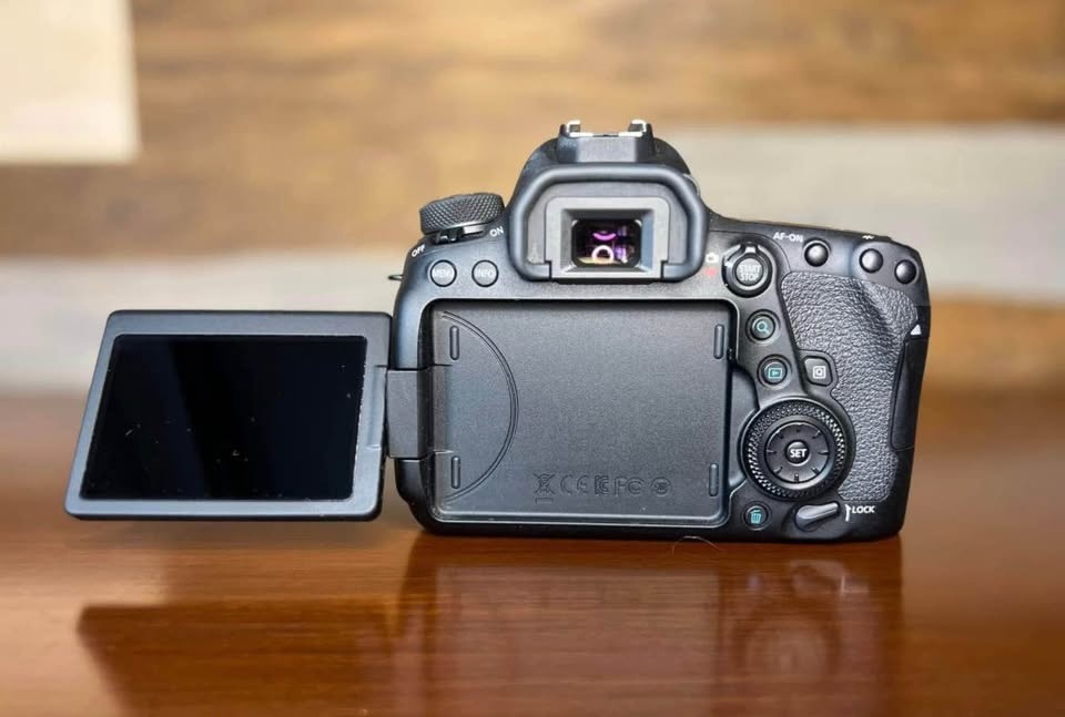 Fotoaparat Canon na predaj - 2