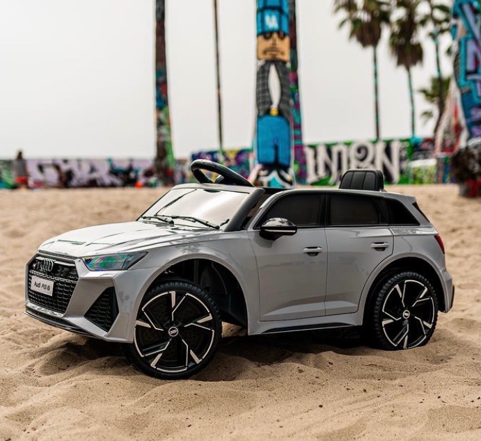 Detské elektrické autíčko RS6 - 2