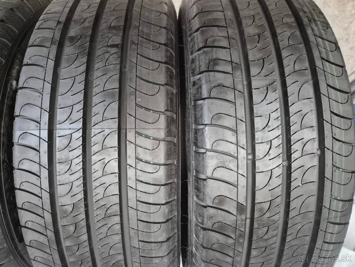215/60 r17C letné 4 ks GOODYEAR - nejazdené - 2