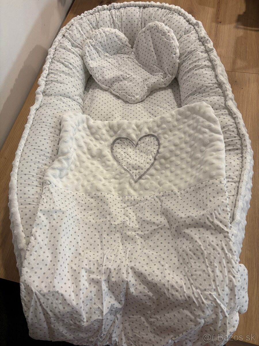 Hniezdo do detskej postieľky - 2