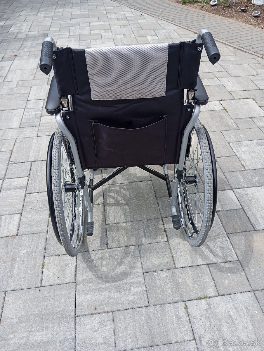 Mechanický invalidný vozík - 2