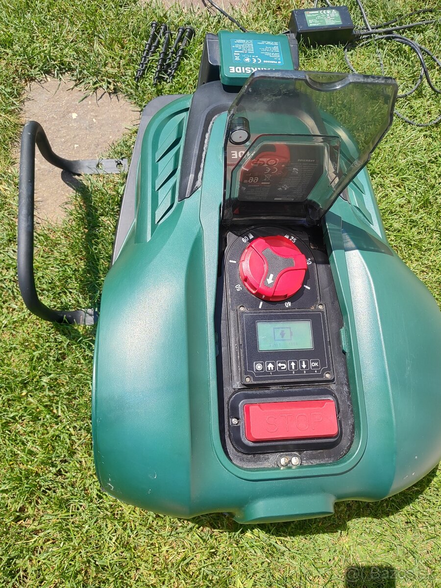 Robotická kosačka Smart PAMRS 1000 A1 - 2