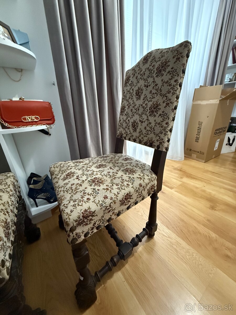 stoličky masív 2ks - 2