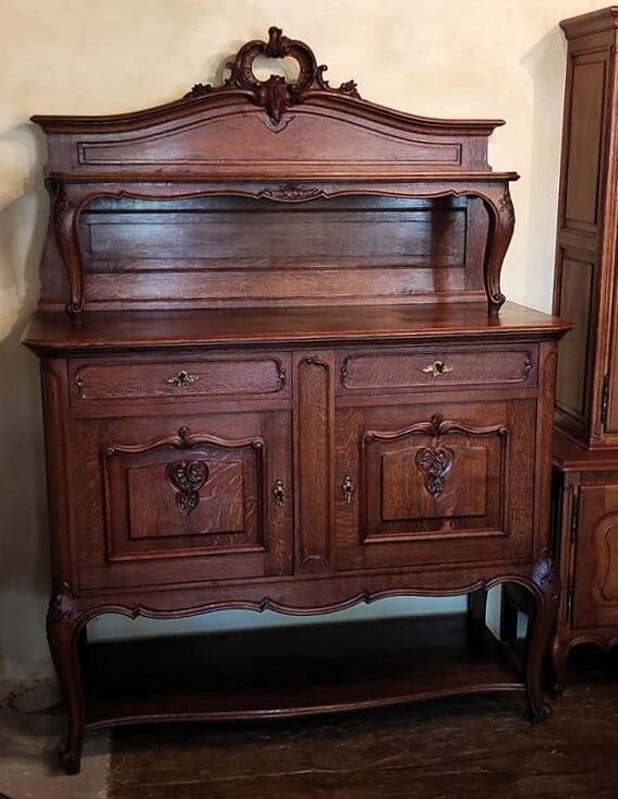 Starožitná komoda - 2