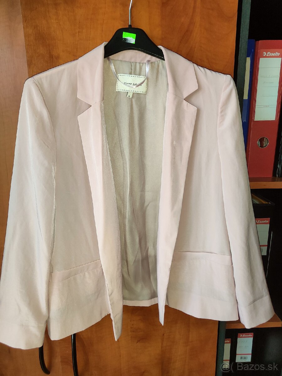 Krásne sako jemne ružové a sukňa XS dokopy 5€ - 2