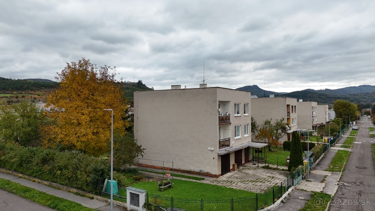 🏡 3-izbový byt so záhradou, 2 balkónmi, garážou a veľkou pi - 2