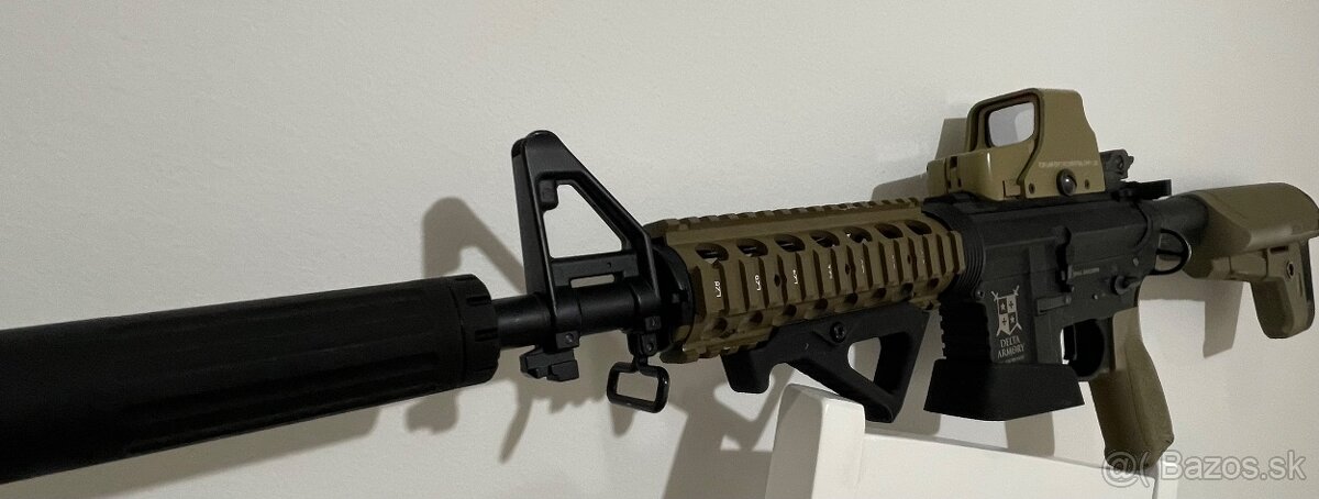 Delta armory m4 - 2