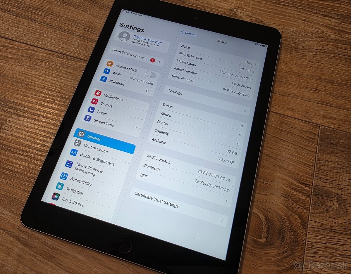 Apple iPad 5 gen 32gb - 2