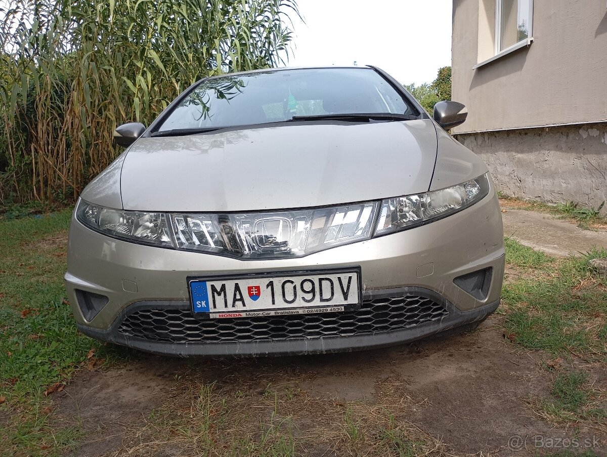 Honda Civic 1.8 iVtec - 2