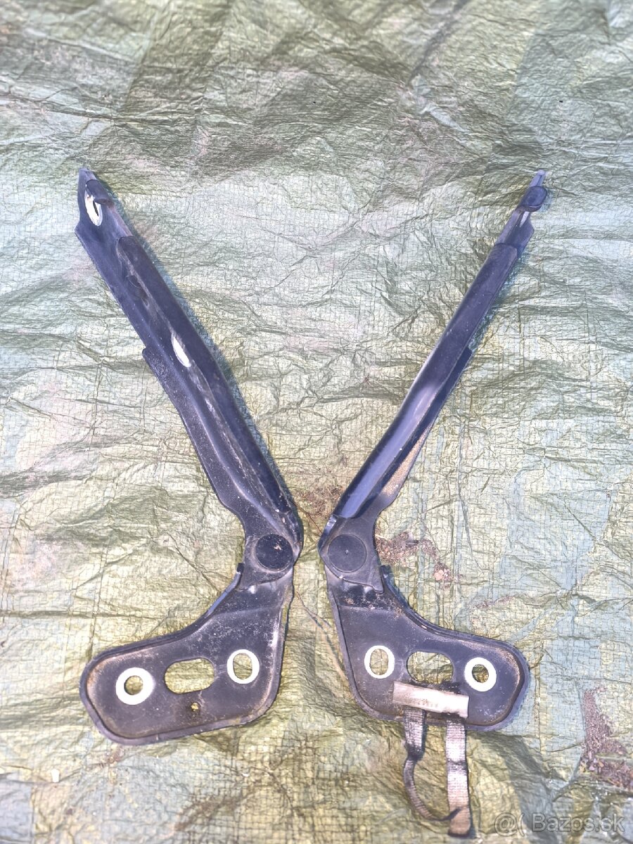 Pánty kapoty Audi A6 C6 4f - 2